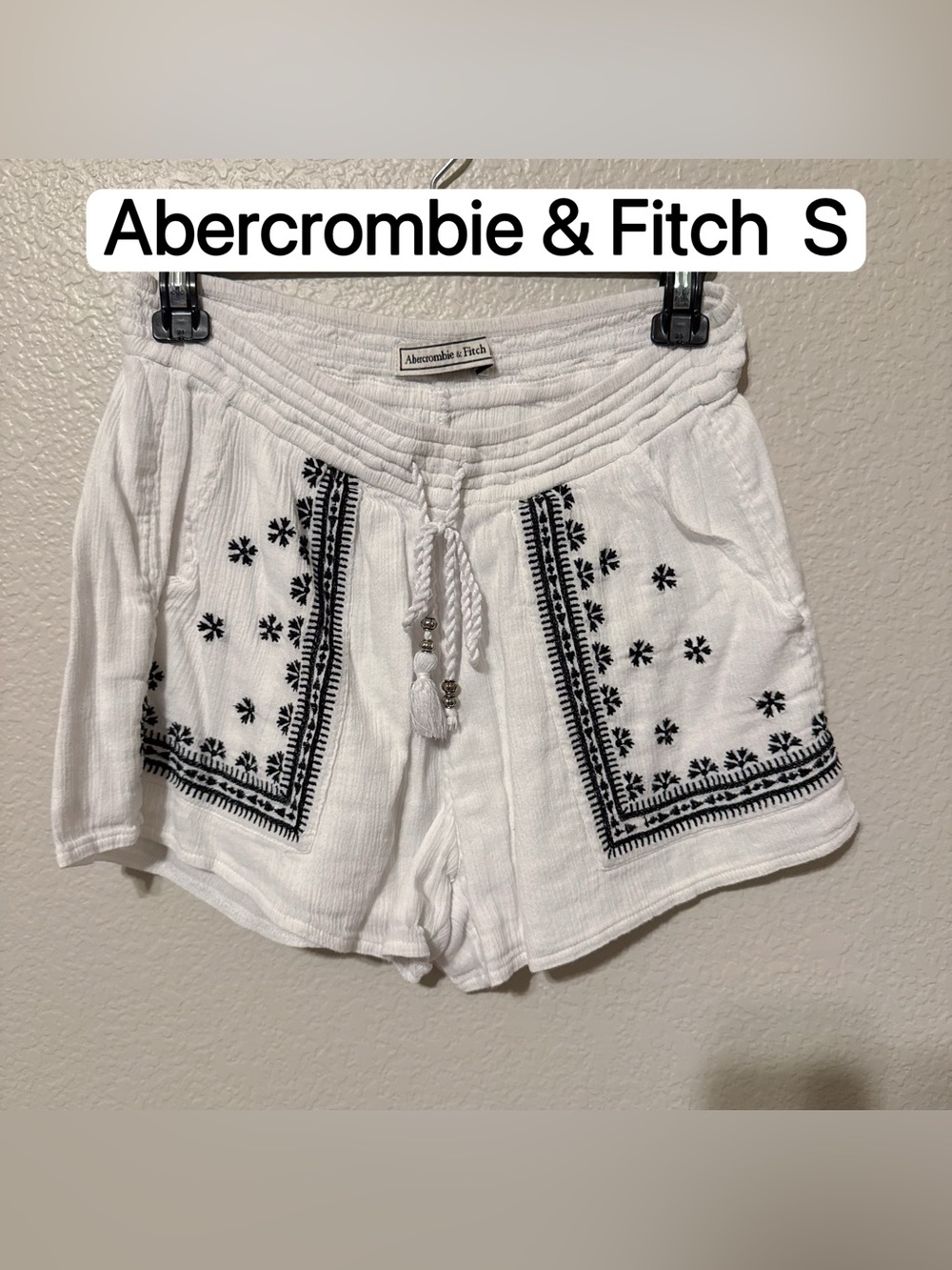 Abercrombie & Fitch White Embroidered Drawstring Shorts